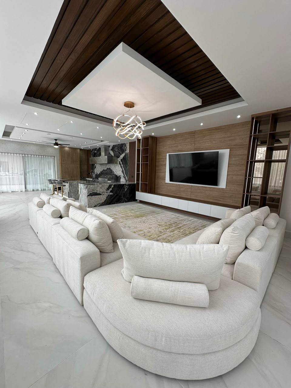 Plafones con iluminación indirecta